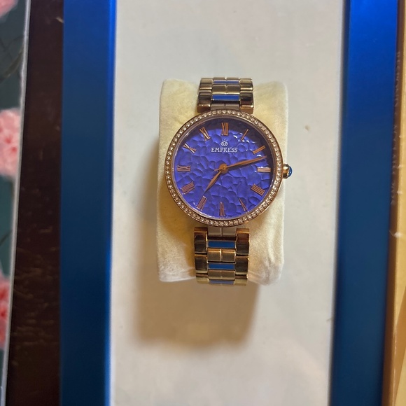 Empress Accessories - Empress Catherine Blue Hammered Designed Dial Rose Gold-tone
